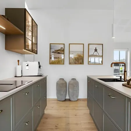 3 Bedroom Lovely In بيت للعطل *