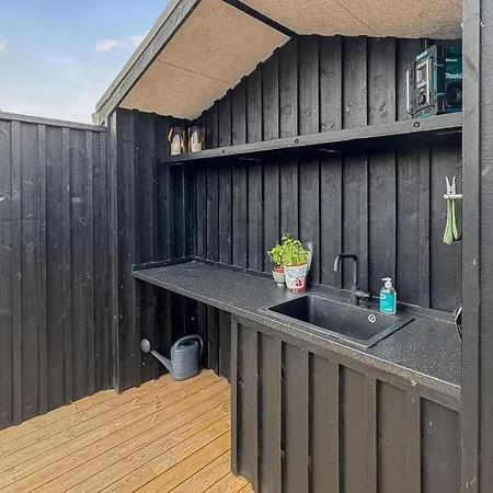 3 Bedroom Lovely In 別荘 Løkken
